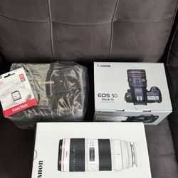 Canon EOS 5D Mark IV Bundle