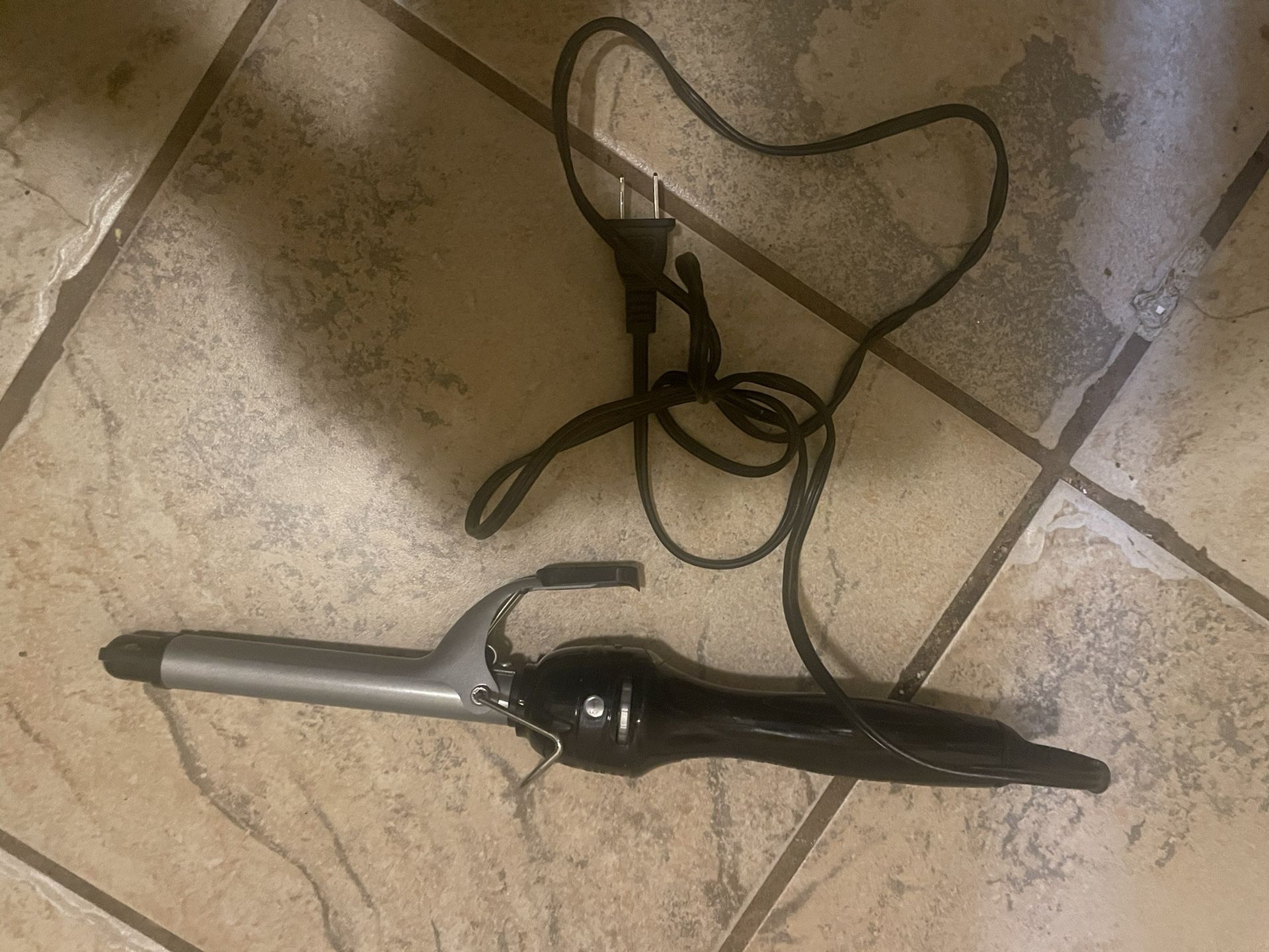 Hair Curling Or Straightening iron