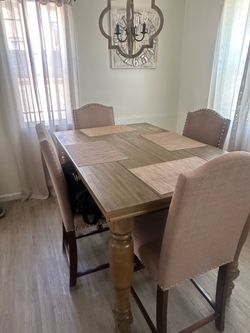 Dinning table and chairs
