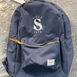 Herschel Backpack Navy Blue. New. Make offer