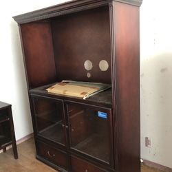 Entertainment center In Good Condition.