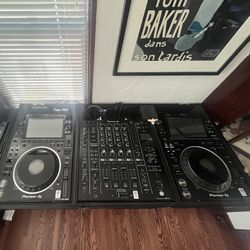 Pioneer DJ Setup - 2 X CDJ3000 & A9 Mixer W/ Coffin Case
