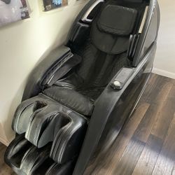 Kyota Massage Chair