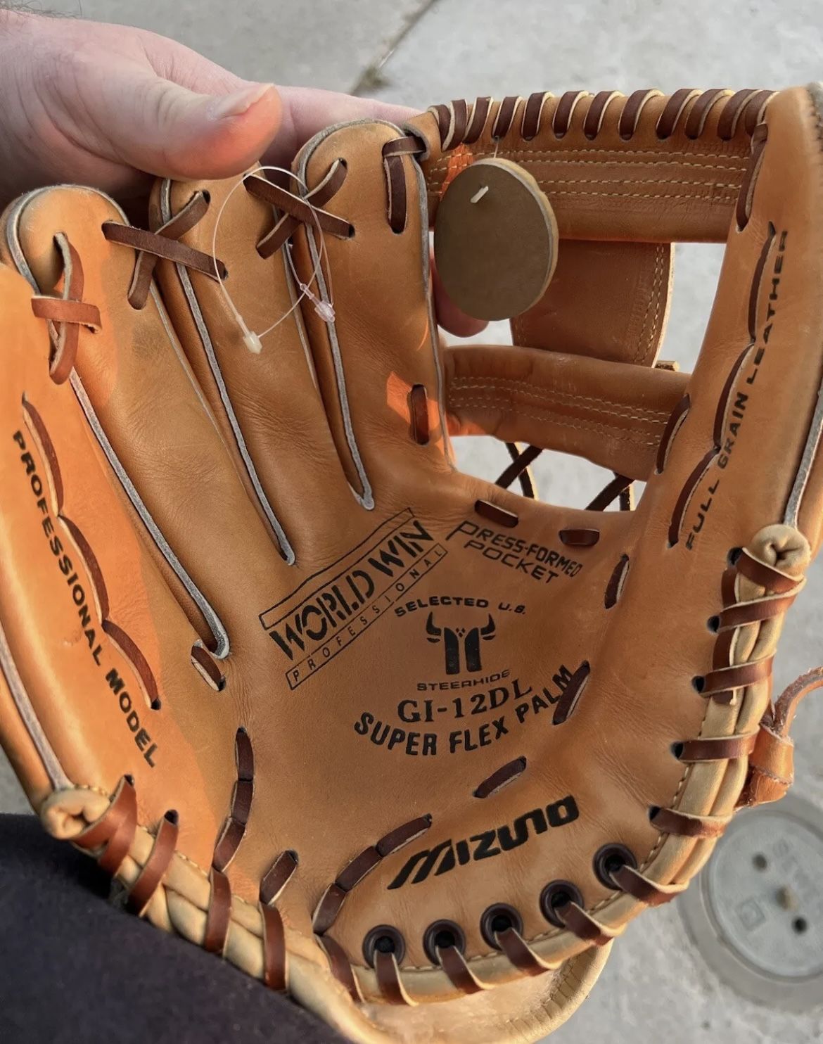 New MIZUNO World Win PROFESSIONAL BASEBALL GLOVE Mitt Lefty LHT JAPAN GI-12DL