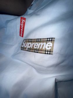 Supreme Burberry