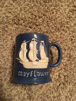 Tourist 1620-1957 Mayflower Cup made in Dartmouth England with Misprinted "N"