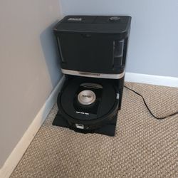 Shark Nevertouch Pro