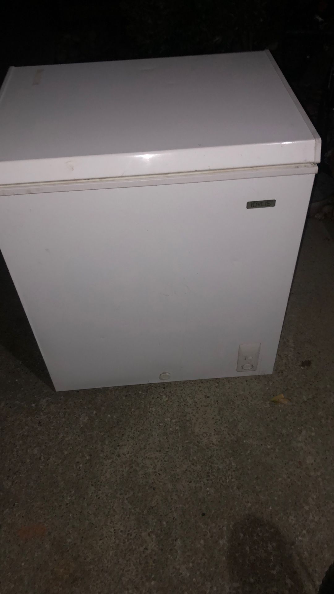 Used IDYLIS 5CU. Ft. Deep Freezer $50