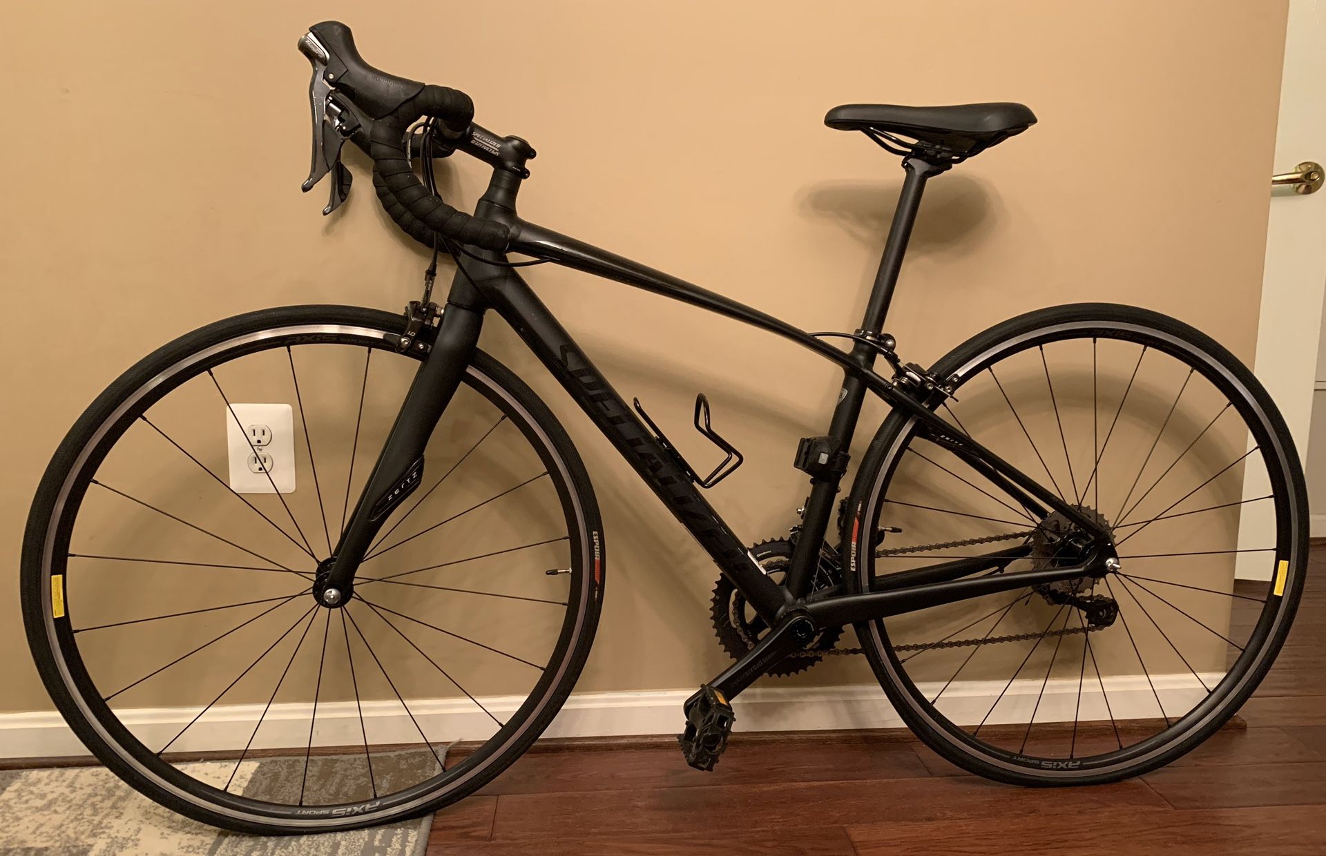 Woman’s Specialized Bike size 48