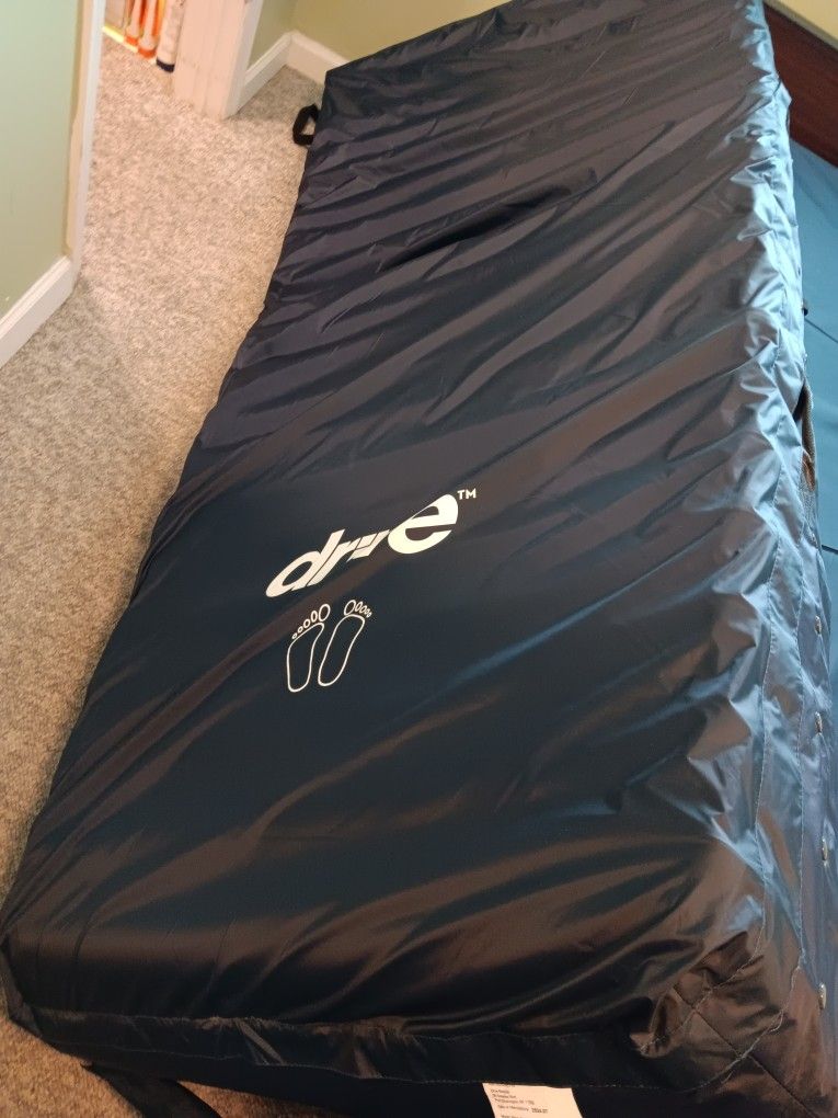 Medical Air Matress For RELIEF FOR BED SORES & ULCERS