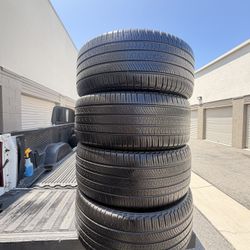285/40/23 Pirelli Scorpion Zero A/S 70%+ Tread (4)
