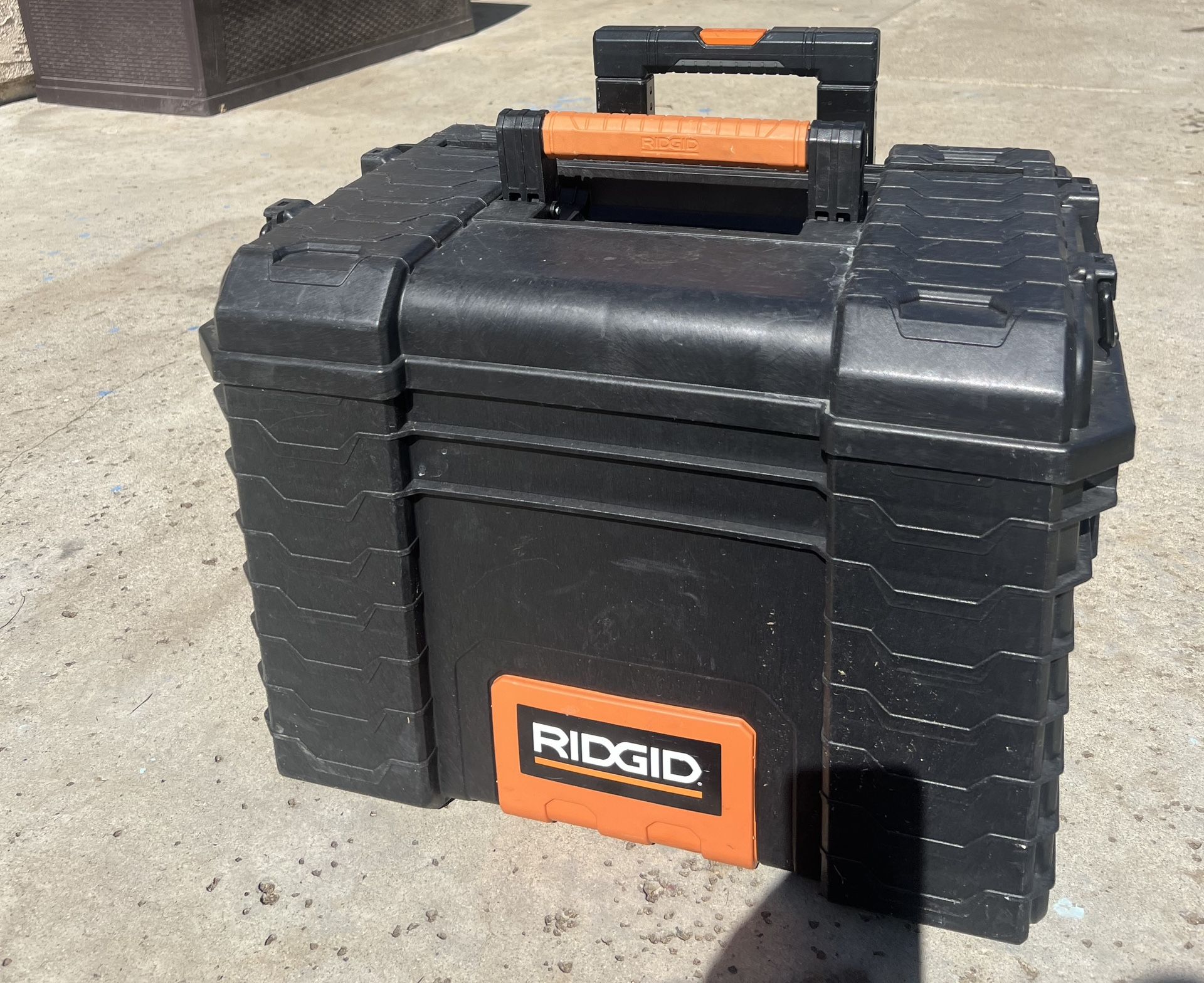 Rigid Tool Box