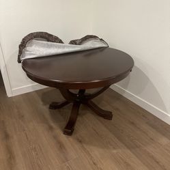 Circular Kitchen Table 