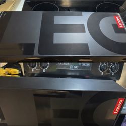 Legion Go 2 32gb Ram 1tb Z2E 1 YR WARRANTY New!