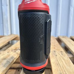 Milwaukee TOOL ONLY  M12 12-Volt  Cordless Bluetooth Jobsite Speaker with PACKOUT Compatibility $100