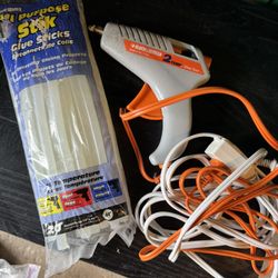 Black & Decker 2-Temp Glue Gun with Glue Sticks