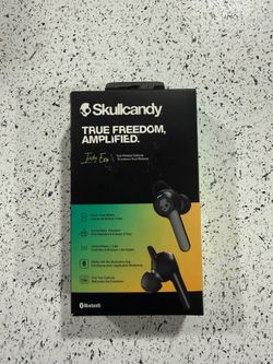 Skullcandy earbuds