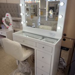 New White Vanity