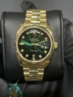 36mm 18k SOLID GOLD Rolex Day-Date - Green Diamond Dial - Comes with box and authenticity card