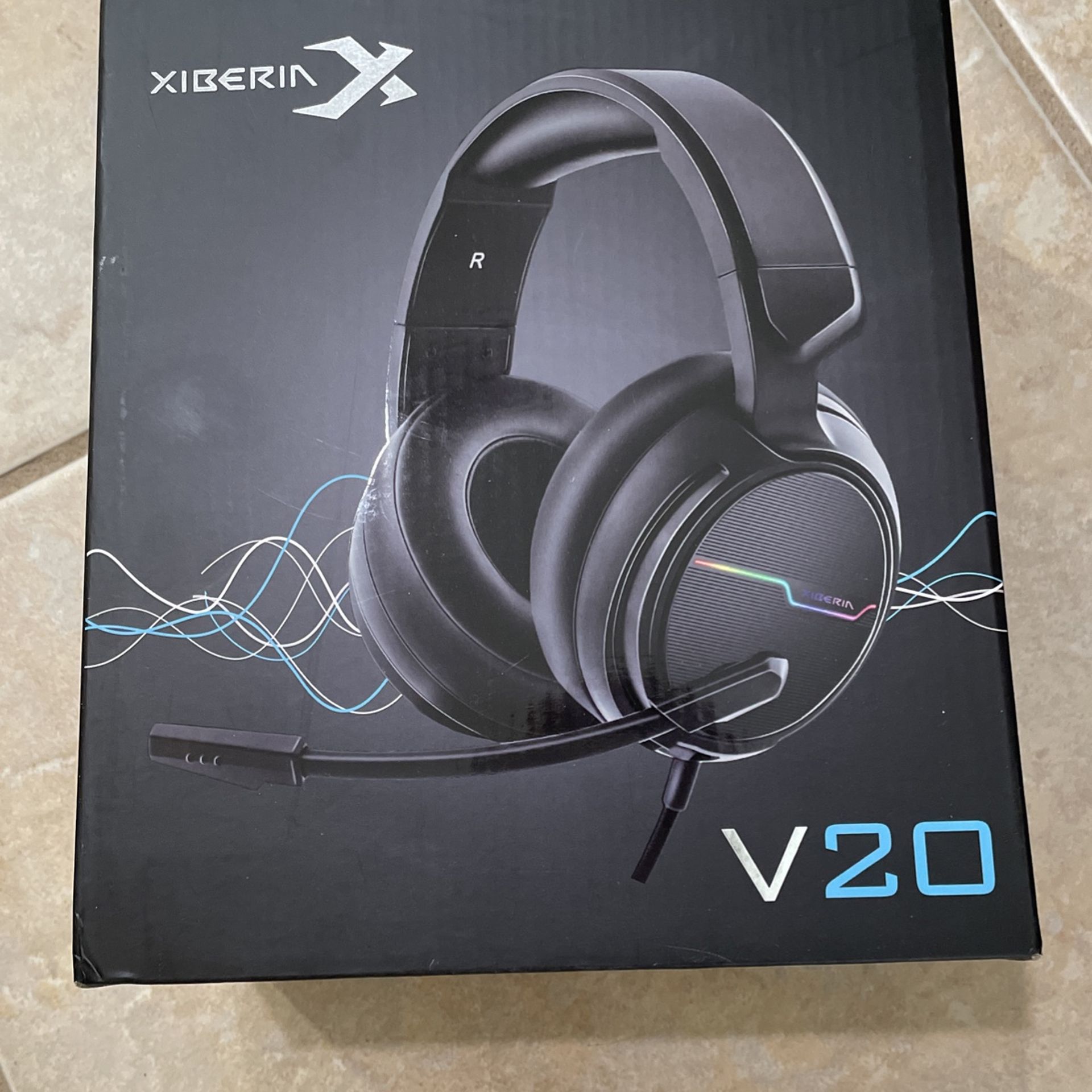Jeecoo Xiberia USB Pro Gaming Headset for PC- 7.1 Surround Sound Headphones with Noise Cancelling Microphone- Memory Foam Ear Pads RGB Lights for Lapt