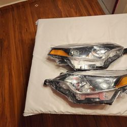14 To 16 Toyota Corola New Pair Headlights  Par De Faros Corolla 2014 2015 2016.
