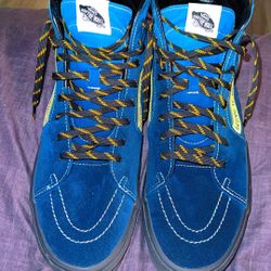 HighTop vans Size13