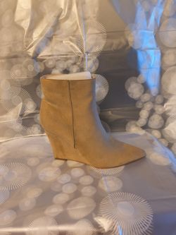 Bonnie Suede Cute Boots