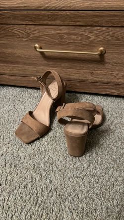 Beige heels