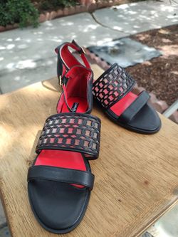 Charles Jourdan womens sandals size 8.5.