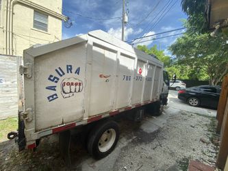 Se bota cualquier tiempo de basura 🗑 de 🏠 y patios