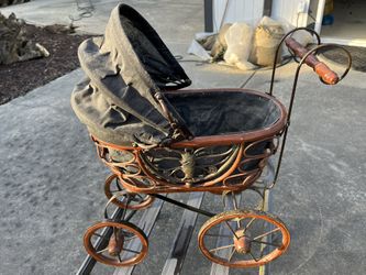 Antique/Vintage Baby Doll Buggy