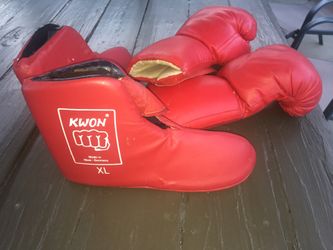 Vintage fighting gear from West Germany