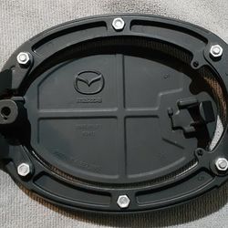 06-09 Mazda 3 Race Type Gas Door