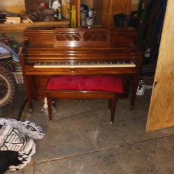 Sohmer 42-in Upright Piano