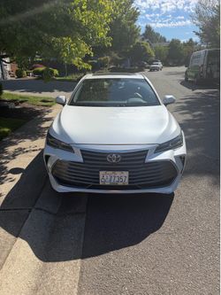 2019 Toyota Avalon Hybrid
