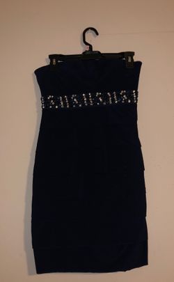 Blue strapless dress