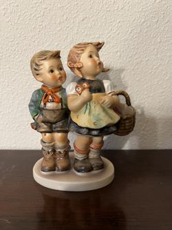 Vintage Hummel Figurine