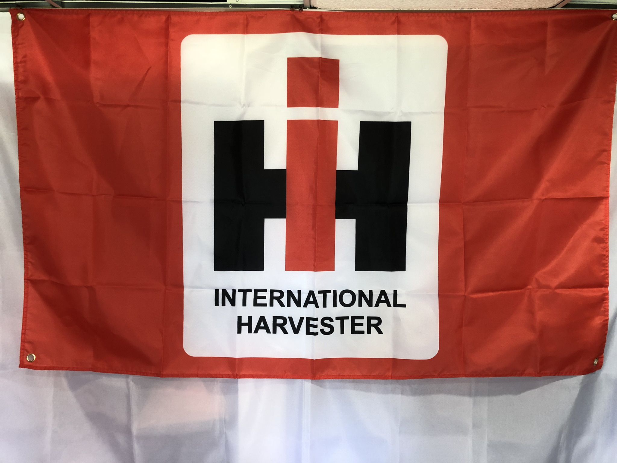 International Harvester Wall Flag (3’x5’)