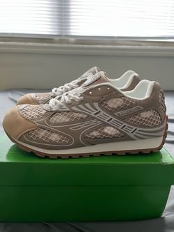 Bottega Veneta Orbit Sneakers