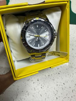 Invicta watch men’s 42mm