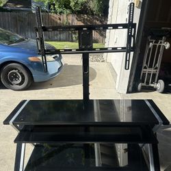 Tv Stand- Will Not Respond To “is This Available”