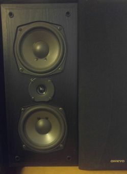 Onkyo SKF200F Speakers