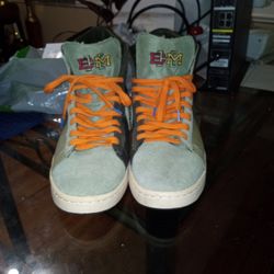 CONVERSE BHM SIZE 11.5 NO ODORS 