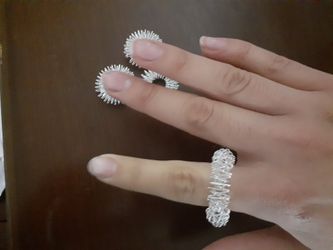 Improve circulation and helps with carpel tunnel or swollen hands