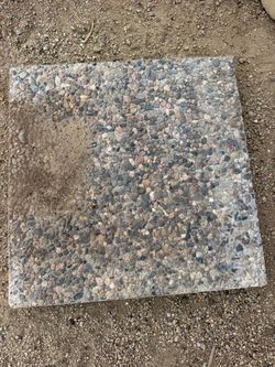 Concrete stepping stone
