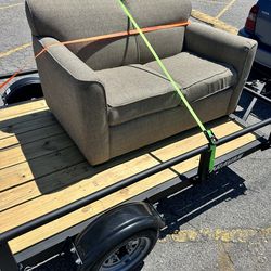 Loveseat Couch 2 Seat Sofa Strong Foundation & Clean‼️FREE DELIVERY INCLUDED IN PRICE‼️$80‼️