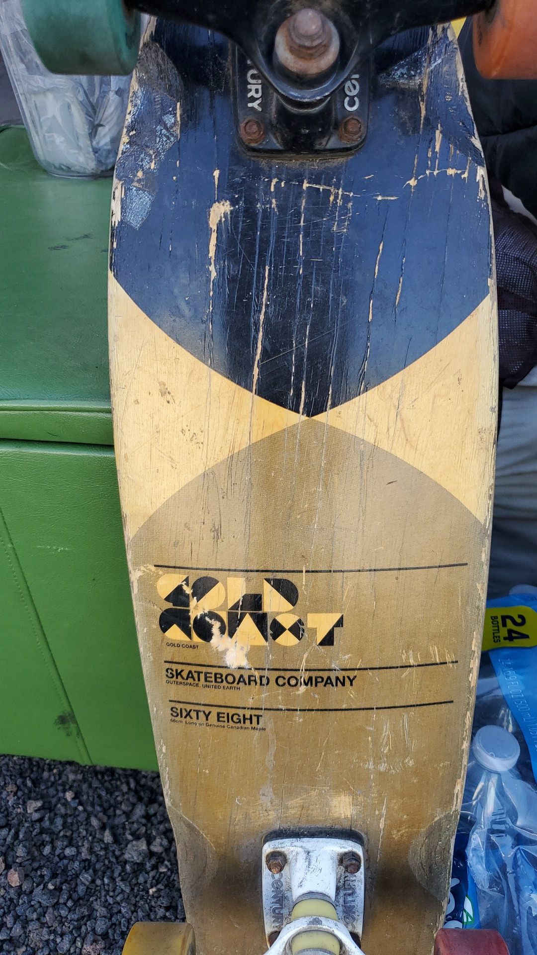Gold coast 68cm skateboard