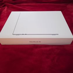 Apple MacBook Air 15 Laptop M5 16GB 1TB Silver NEW