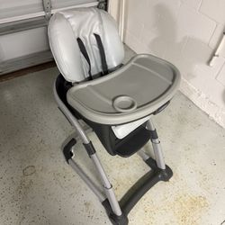 Used High chair 
