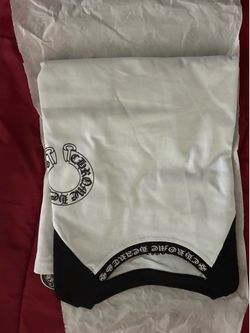 Chrome heart size s if want delivered 10 extra if far and close 5 and you can pick it up